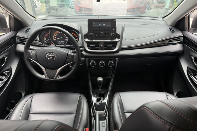 Used Toyota YARiS L Zhi Xuan 2022 X-Trail 1.5L CVT Luxury PLUS Edition Interior 2