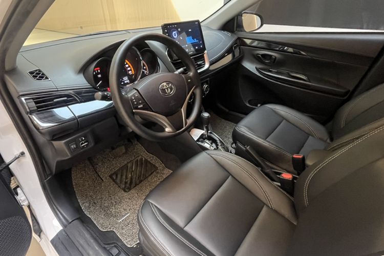 Used Toyota YARiS L Zhi Xuan 2022 1.5L CVT Leading PLUS Edition Interior 3