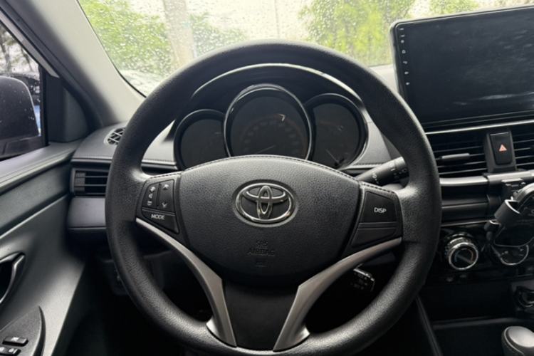 Used Toyota YARiS L Zhi Xuan 2022 X-Trail 1.5L CVT Leading PLUS Edition Interior 3