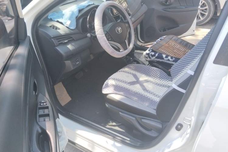 Used Toyota YARiS L Zhi Xuan 2022 X-Trail 1.5L CVT Leading PLUS Edition Interior 3