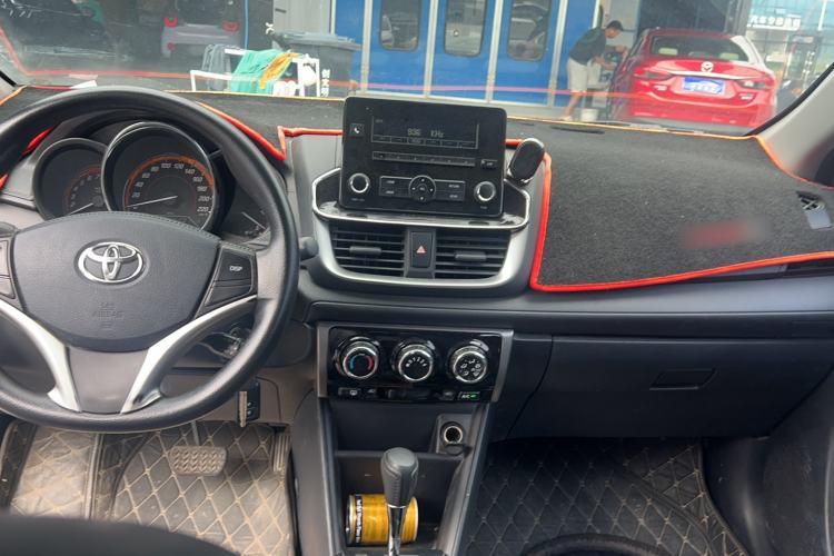 Used Toyota YARiS L Zhi Xuan 2022 X-Trail 1.5L CVT Leading PLUS Edition Interior 3