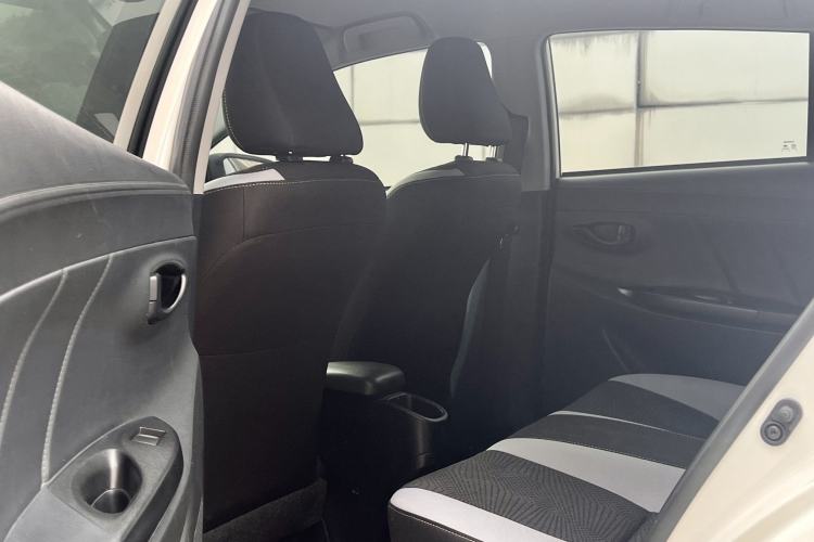 Used Toyota YARiS L Zhi Xuan 2022 1.5L CVT Leading PLUS Edition Interior 3