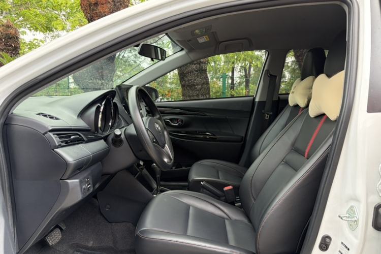 Used Toyota YARiS L Zhi Xuan 2022 X-Trail 1.5L CVT Luxury PLUS Edition Interior 3