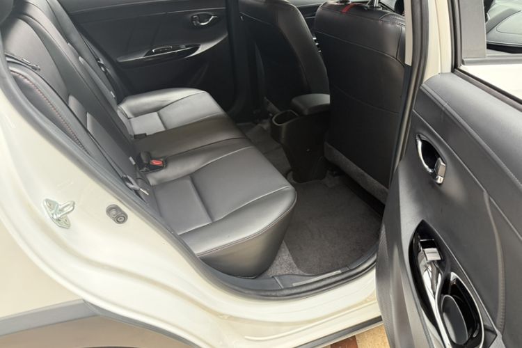 Used Toyota YARiS L Zhi Xuan 2022 X-Trail 1.5L CVT Luxury PLUS Edition Interior 3