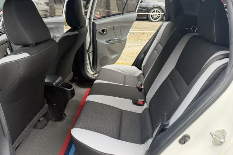 Used Toyota YARiS L Zhi Xuan 2022 X-Trail 1.5L CVT Leading PLUS Edition Interior 4