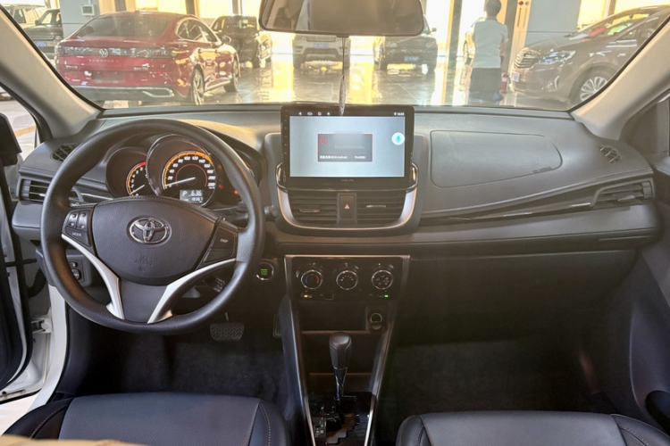 Used Toyota YARiS L Zhi Xuan 2022 X-Trail 1.5L CVT Luxury PLUS Edition Interior 4