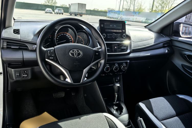 Used Toyota YARiS L Zhi Xuan 2022 X-Trail 1.5L CVT Leading PLUS Edition Interior 5