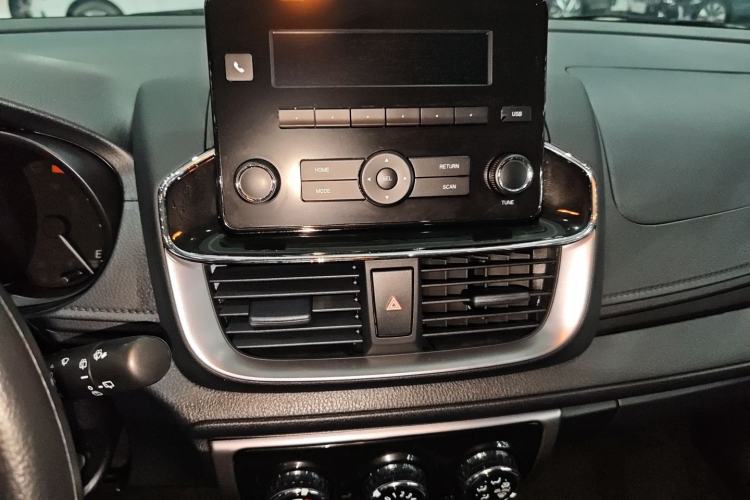 Used Toyota YARiS L Zhi Xuan 2022 1.5L CVT Leading PLUS Edition Interior 5