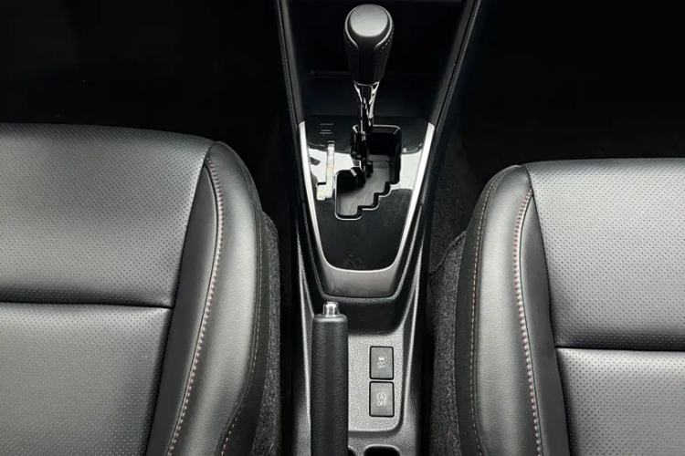 Used Toyota YARiS L Zhi Xuan 2022 X-Trail 1.5L CVT Luxury PLUS Edition Interior 7