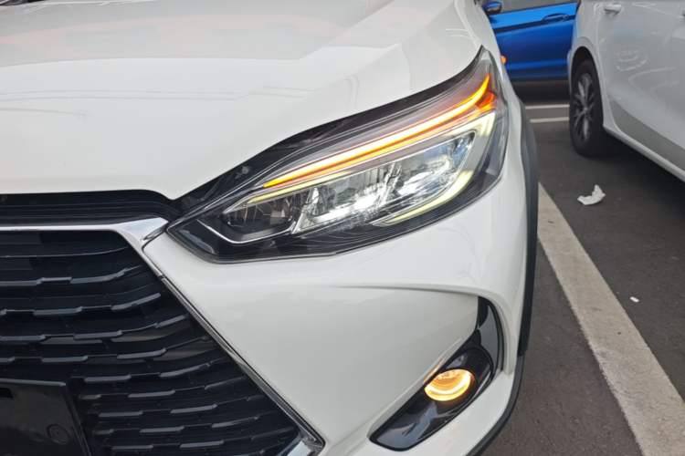 Used Toyota YARiS L Zhi Xuan 2022 X-Trail 1.5L CVT Luxury PLUS Edition Left Front Headlight