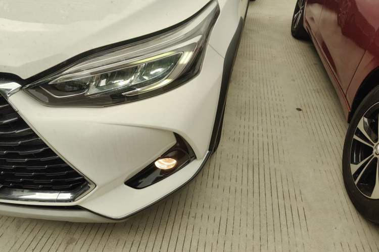 Used Toyota YARiS L Zhi Xuan 2022 X-Trail 1.5L CVT Luxury PLUS Edition Left Front Headlight
