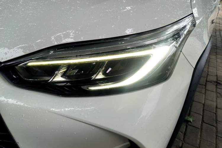 Used Toyota YARiS L Zhi Xuan 2022 X-Trail 1.5L CVT Leading PLUS Edition Left Front Headlight