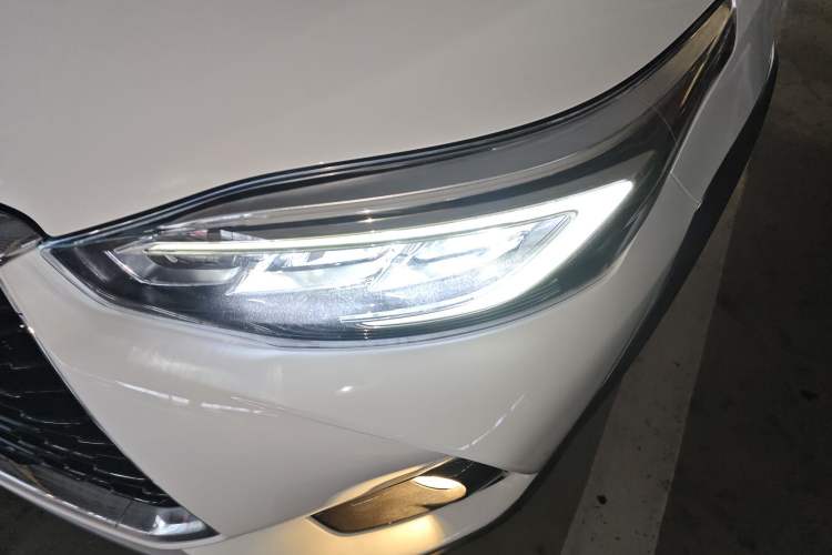 Used Toyota YARiS L Zhi Xuan 2022 X-Trail 1.5L CVT Luxury PLUS Edition Left Front Headlight