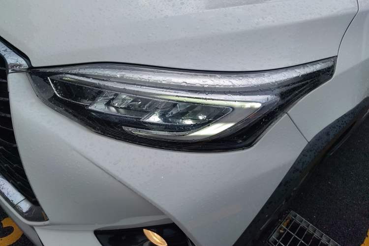 Used Toyota YARiS L Zhi Xuan 2022 X-Trail 1.5L CVT Luxury PLUS Edition Left Front Headlight