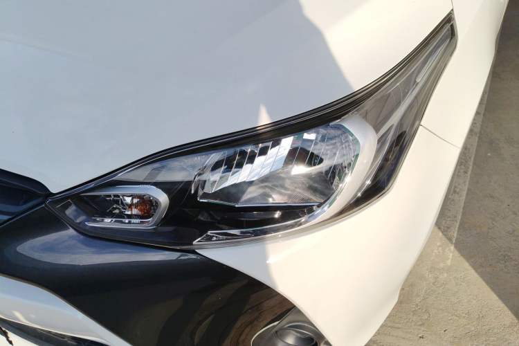 Used Toyota YARiS L Zhi Xuan 2022 1.5L CVT Leading PLUS Edition Left Front Headlight