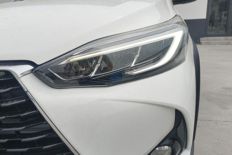 Used Toyota YARiS L Zhi Xuan 2022 X-Trail 1.5L CVT Luxury PLUS Edition Left Front Headlight