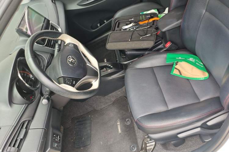 Used Toyota YARiS L Zhi Xuan 2022 X-Trail 1.5L CVT Leading PLUS Edition Left Front Seat