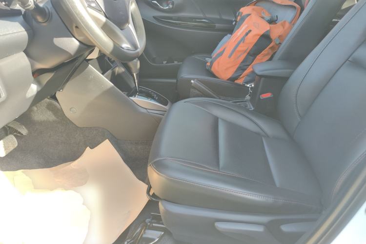 Used Toyota YARiS L Zhi Xuan 2022 X-Trail 1.5L CVT Luxury PLUS Edition Left Front Seat