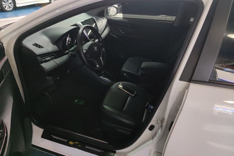 Used Toyota YARiS L Zhi Xuan 2022 X-Trail 1.5L CVT Luxury PLUS Edition Left Front Seat