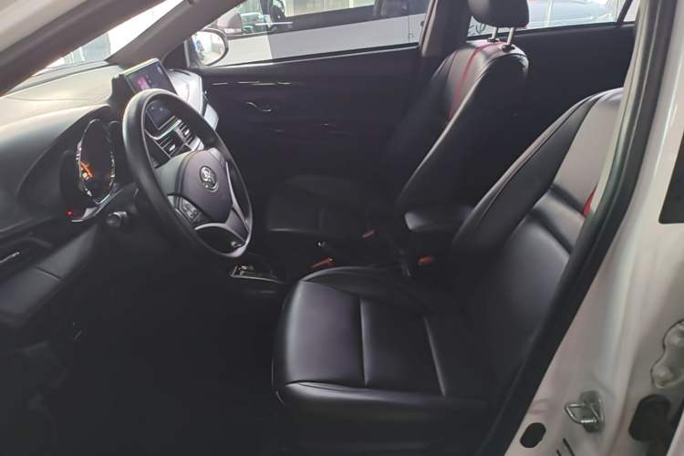 Used Toyota YARiS L Zhi Xuan 2022 X-Trail 1.5L CVT Luxury PLUS Edition Left Front Seat