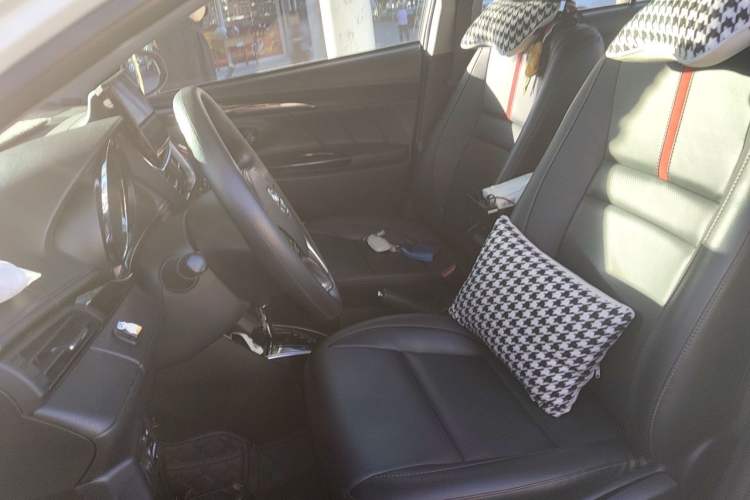 Used Toyota YARiS L Zhi Xuan 2022 1.5L CVT Luxury PLUS Edition Left Front Seat