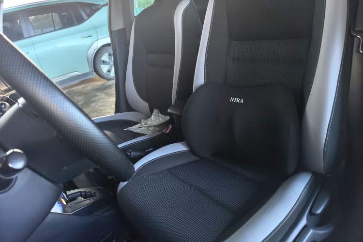 Used Toyota YARiS L Zhi Xuan 2022 X-Trail 1.5L CVT Leading PLUS Edition Left Front Seat