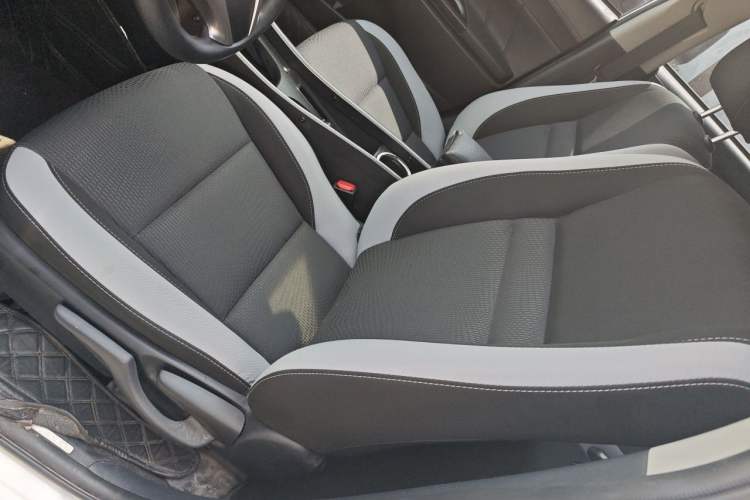 Used Toyota YARiS L Zhi Xuan 2022 X-Trail 1.5L CVT Leading PLUS Edition Left Front Seat