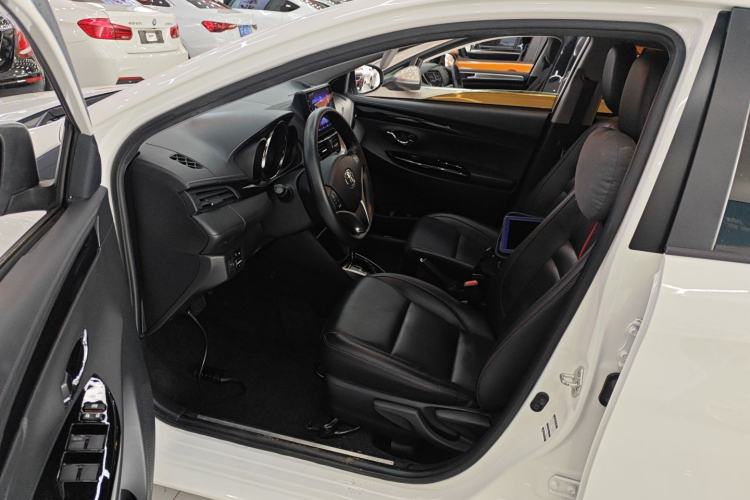 Used Toyota YARiS L Zhi Xuan 2022 1.5L CVT Luxury PLUS Edition Left Front Seat