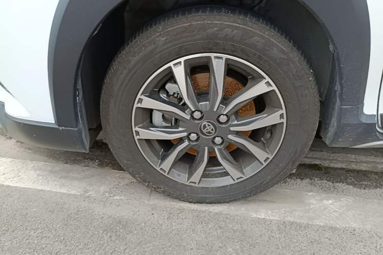 Used Toyota YARiS L Zhi Xuan 2022 X-Trail 1.5L CVT Luxury PLUS Edition Left Front Wheel Hub