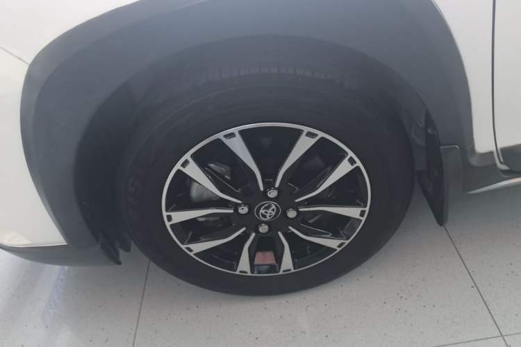 Used Toyota YARiS L Zhi Xuan 2022 X-Trail 1.5L CVT Luxury PLUS Edition Left Front Wheel Hub
