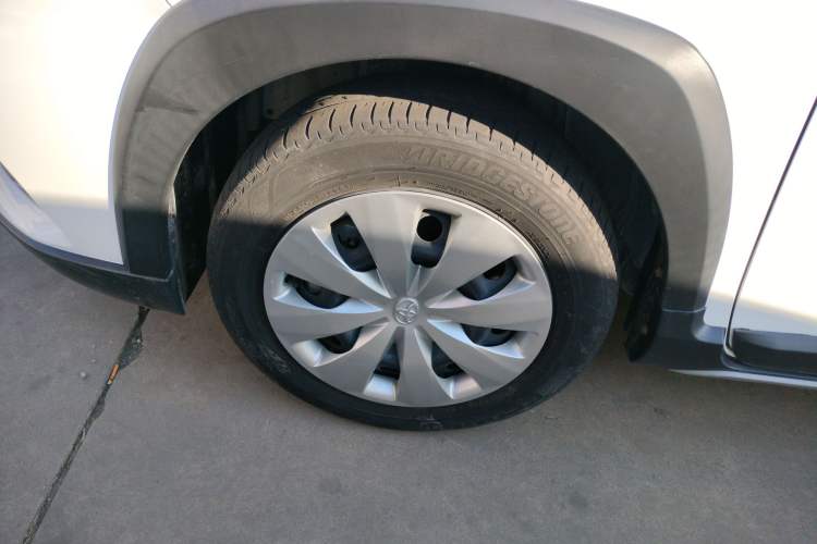 Used Toyota YARiS L Zhi Xuan 2022 X-Trail 1.5L CVT Leading PLUS Edition Left Front Wheel Hub