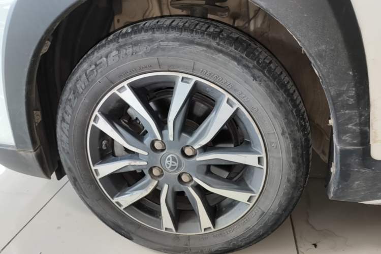Used Toyota YARiS L Zhi Xuan 2022 X-Trail 1.5L CVT Luxury PLUS Edition Left Front Wheel Hub