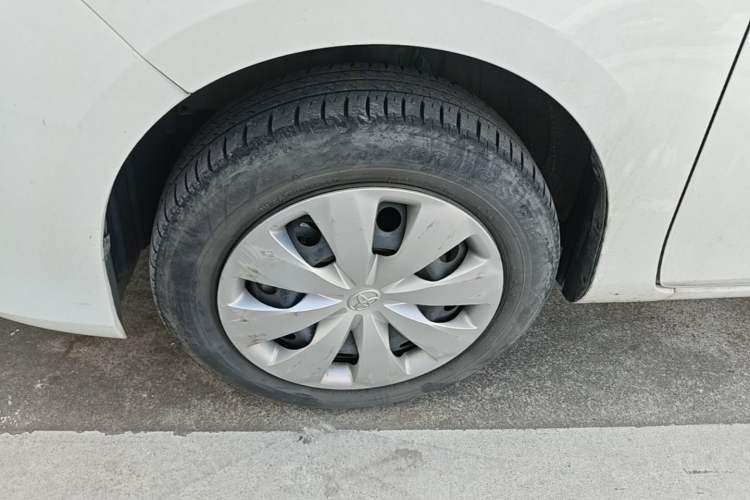 Used Toyota YARiS L Zhi Xuan 2022 1.5L CVT Leading PLUS Edition Left Front Wheel Hub