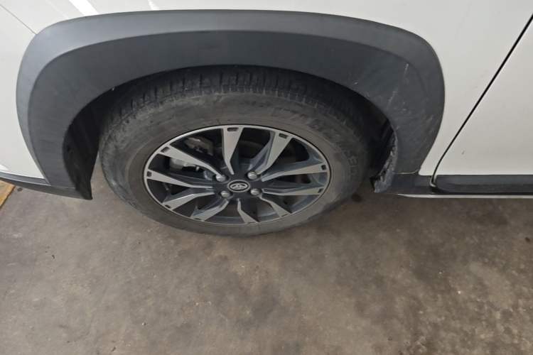 Used Toyota YARiS L Zhi Xuan 2022 X-Trail 1.5L CVT Leading PLUS Edition Left Front Wheel Hub