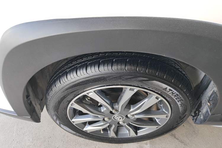 Used Toyota YARiS L Zhi Xuan 2022 X-Trail 1.5L CVT Leading PLUS Edition Left Front Wheel Hub