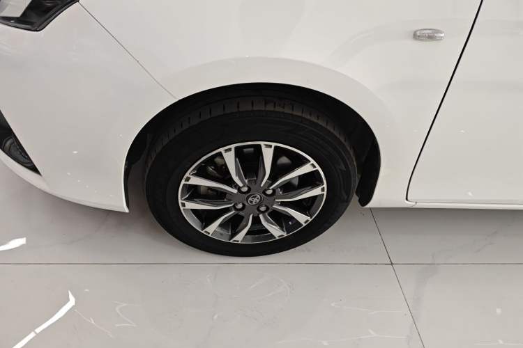 Used Toyota YARiS L Zhi Xuan 2022 1.5L CVT Luxury PLUS Edition Left Front Wheel Hub