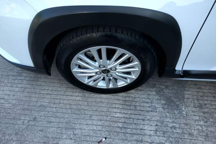 Used Toyota YARiS L Zhi Xuan 2022 X-Trail 1.5L CVT Leading PLUS Edition Left Front Wheel Hub