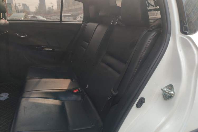 Used Toyota YARiS L Zhi Xuan 2022 X-Trail 1.5L CVT Luxury PLUS Edition Left Rear Seat