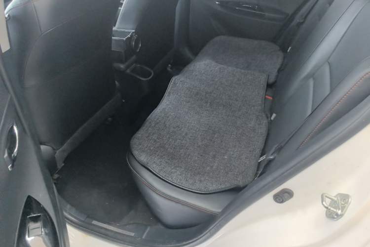 Used Toyota YARiS L Zhi Xuan 2022 X-Trail 1.5L CVT Luxury PLUS Edition Left Rear Seat