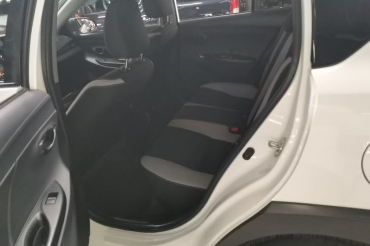 Used Toyota YARiS L Zhi Xuan 2022 X-Trail 1.5L CVT Leading PLUS Edition Left Rear Seat