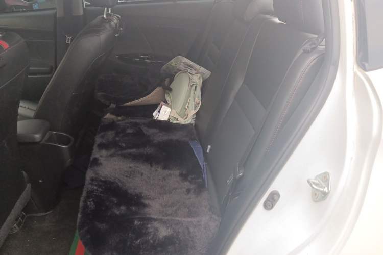 Used Toyota YARiS L Zhi Xuan 2022 X-Trail 1.5L CVT Luxury PLUS Edition Left Rear Seat