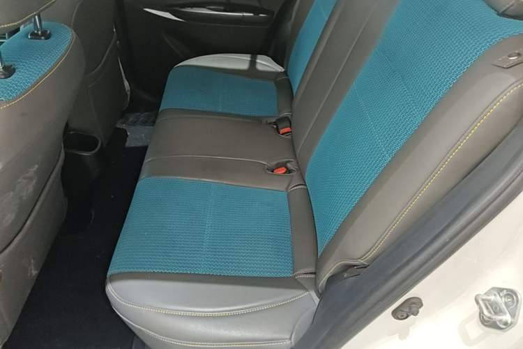 Used Toyota YARiS L Zhi Xuan 2022 X-Trail 1.5L CVT Leading PLUS Edition Left Rear Seat