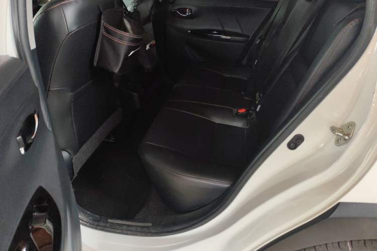 Used Toyota YARiS L Zhi Xuan 2022 X-Trail 1.5L CVT Prestige Edition Left Rear Seat