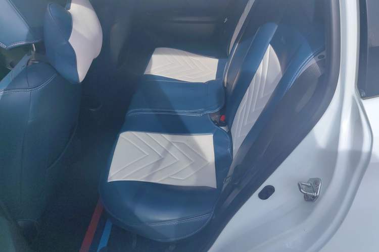 Used Toyota YARiS L Zhi Xuan 2022 X-Trail 1.5L CVT Leading PLUS Edition Left Rear Seat