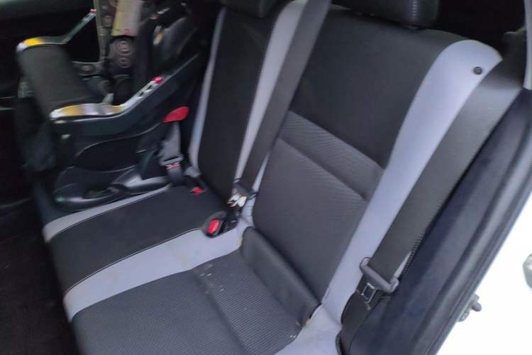 Used Toyota YARiS L Zhi Xuan 2022 1.5L CVT Leading PLUS Edition Left Rear Seat