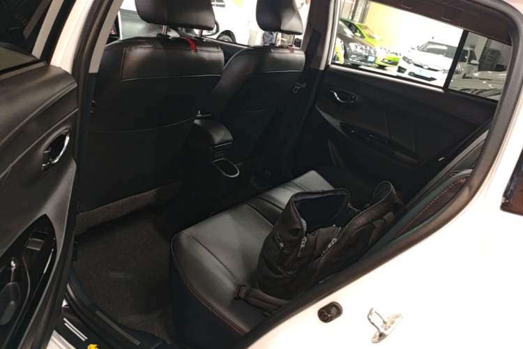 Used Toyota YARiS L Zhi Xuan 2022 X-Trail 1.5L CVT Luxury PLUS Edition Left Rear Seat