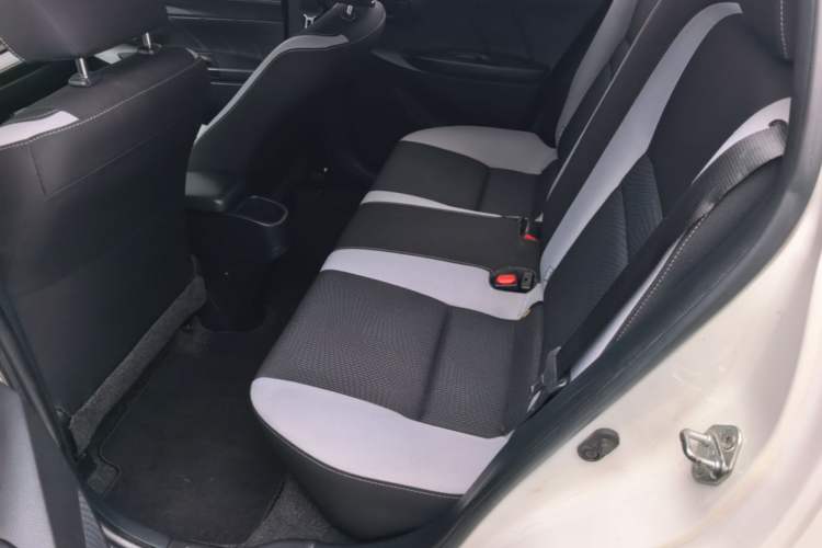 Used Toyota YARiS L Zhi Xuan 2022 X-Trail 1.5L CVT Leading PLUS Edition Left Rear Seat