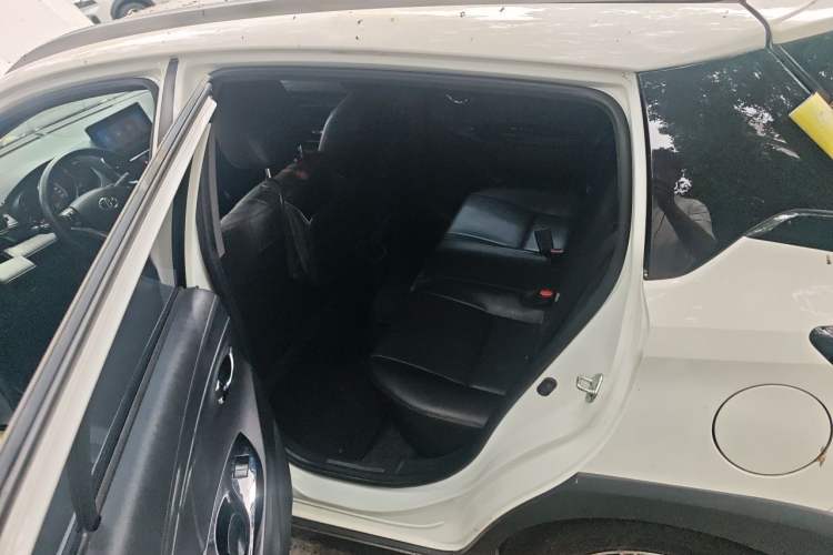 Used Toyota YARiS L Zhi Xuan 2022 X-Trail 1.5L CVT Luxury PLUS Edition Left Rear Seat