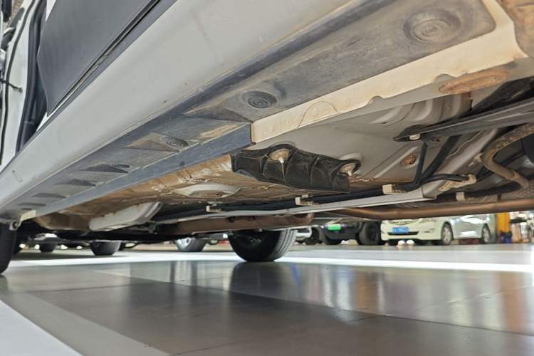 Used Toyota YARiS L Zhi Xuan 2022 X-Trail 1.5L CVT Luxury PLUS Edition Left Side Sill