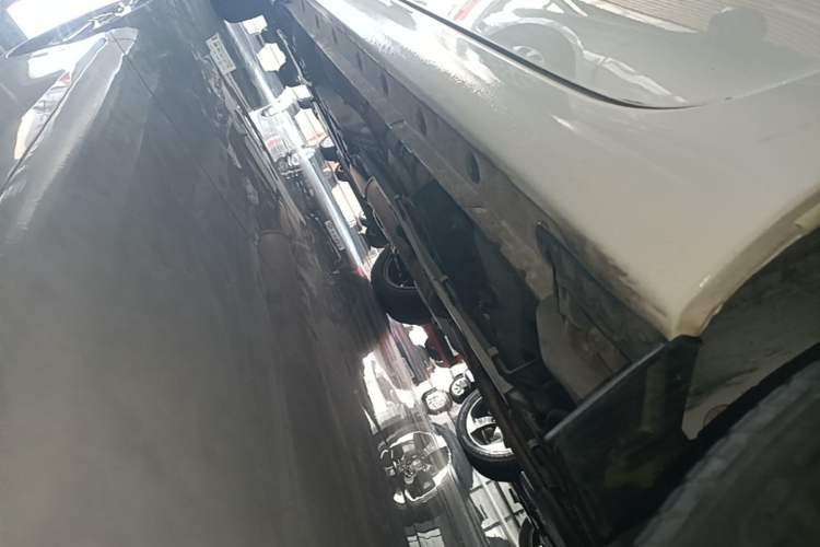 Used Toyota YARiS L Zhi Xuan 2022 1.5L CVT Leading PLUS Edition Left Side Sill